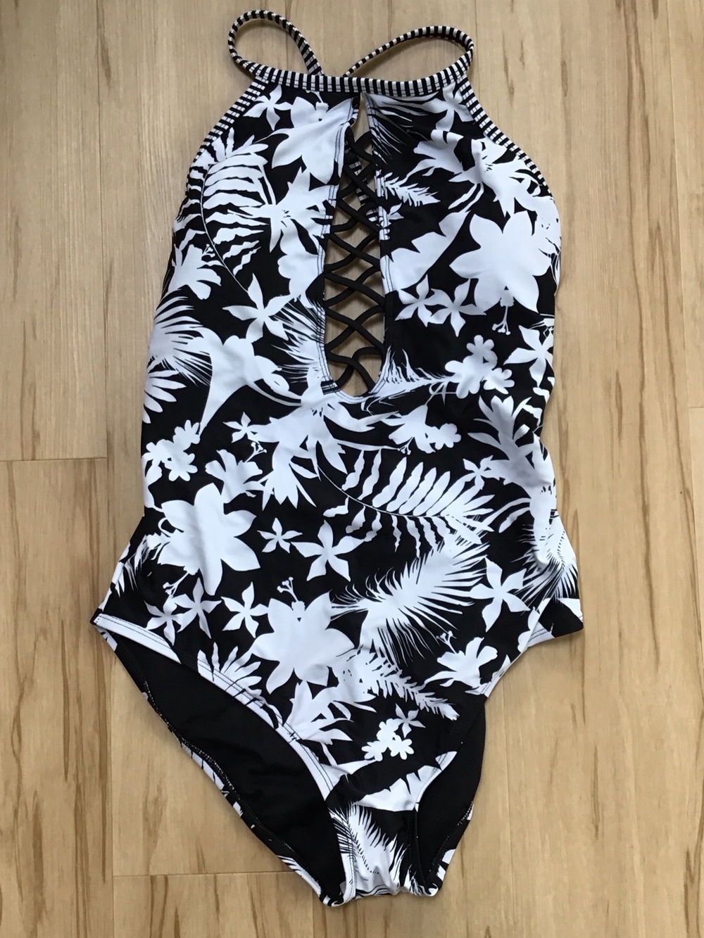Bleu Rod Beattie Black White Stripe Floral Strappy Lace Up One Piece Swimsuit